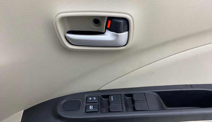2021 Maruti Celerio VXI, Petrol, Manual, 37,247 km, Driver Side Door Panels Control
