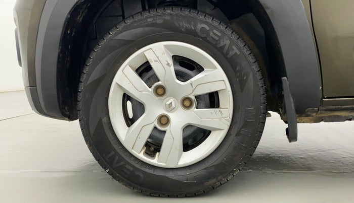 2018 Renault Kwid RXL, Petrol, Manual, 26,779 km, Left Front Wheel
