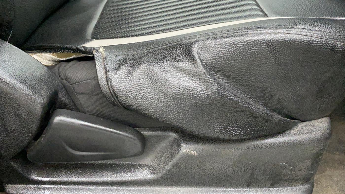 2018 Renault Kwid RXL, Petrol, Manual, 26,779 km, Driver Side Adjustment Panel