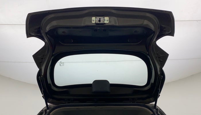 2018 Renault Kwid RXL, Petrol, Manual, 26,779 km, Boot Door Open