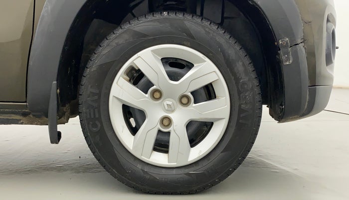 2018 Renault Kwid RXL, Petrol, Manual, 26,779 km, Right Front Wheel