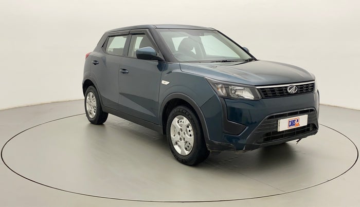 2020 Mahindra XUV300 W4 1.2 PETROL, Petrol, Manual, 43,684 km, Right Front Diagonal