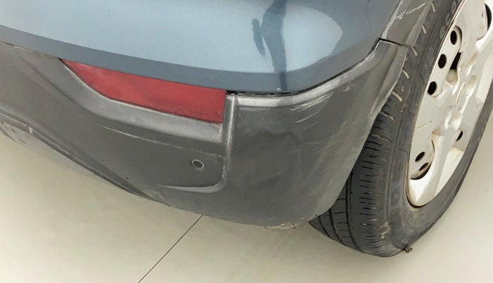 2020 Mahindra XUV300 W4 1.2 PETROL, Petrol, Manual, 43,684 km, Rear bumper - Minor scratches