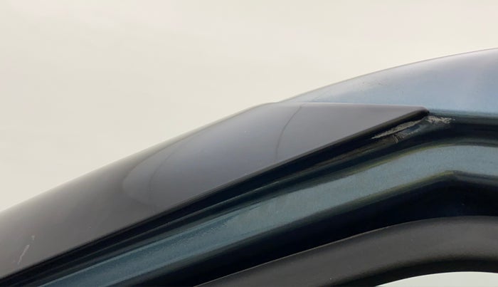 2020 Mahindra XUV300 W4 1.2 PETROL, Petrol, Manual, 43,684 km, Left A pillar - Trim cover damaged