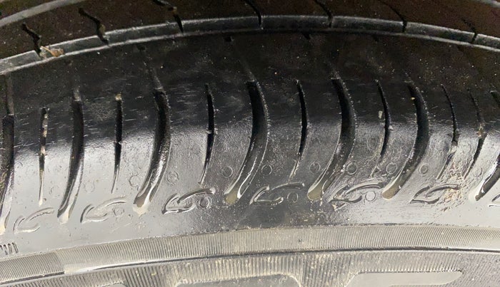 2018 Maruti Celerio ZXI (O), Petrol, Manual, 93,706 km, Right Rear Tyre Tread