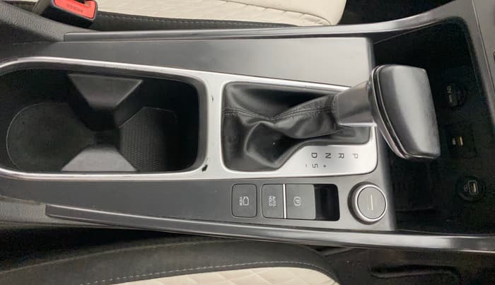 2021 Hyundai Creta SX AT 1.5 DIESEL, Diesel, Automatic, 98,222 km, Gear Lever