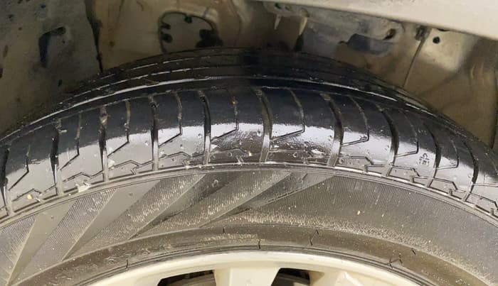 2021 Hyundai Creta SX AT 1.5 DIESEL, Diesel, Automatic, 98,222 km, Left Front Tyre Tread