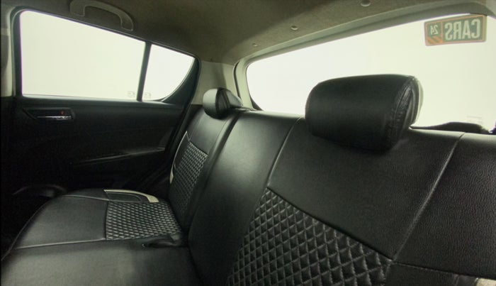 2016 Maruti Swift VXI, CNG, Manual, 67,782 km, Right Side Rear Door Cabin