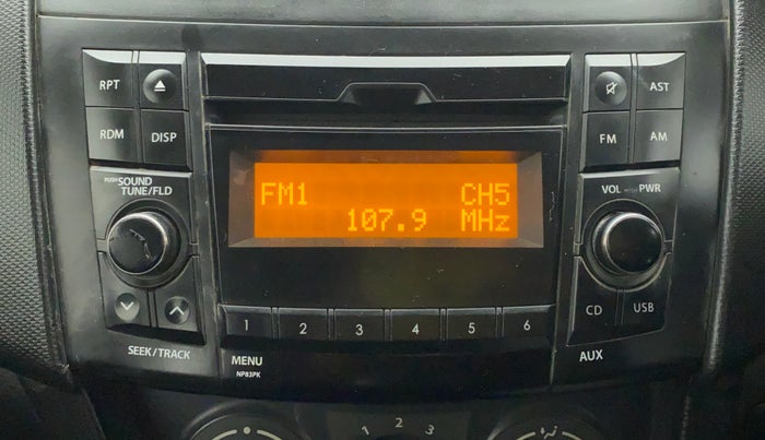2016 Maruti Swift VXI, CNG, Manual, 67,782 km, Infotainment System