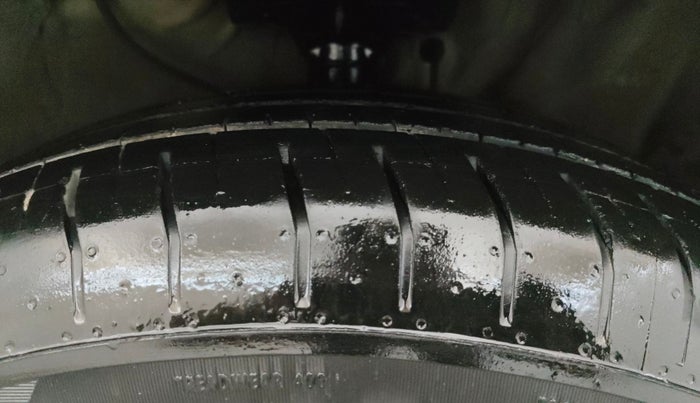 2015 Hyundai Creta BASE 1.6 PETROL, Petrol, Manual, 46,796 km, Right Front Tyre Tread