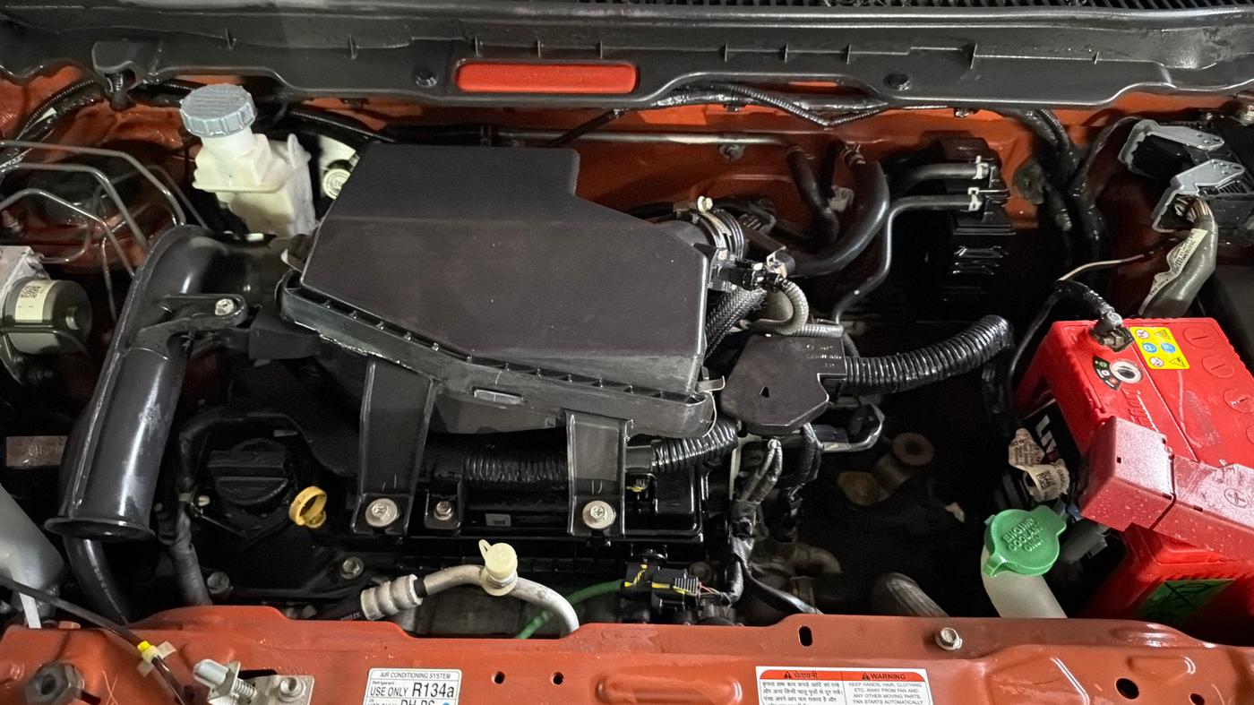 2023 Maruti Alto K10 LXI, Petrol, Manual, 12,550 km, Engine View