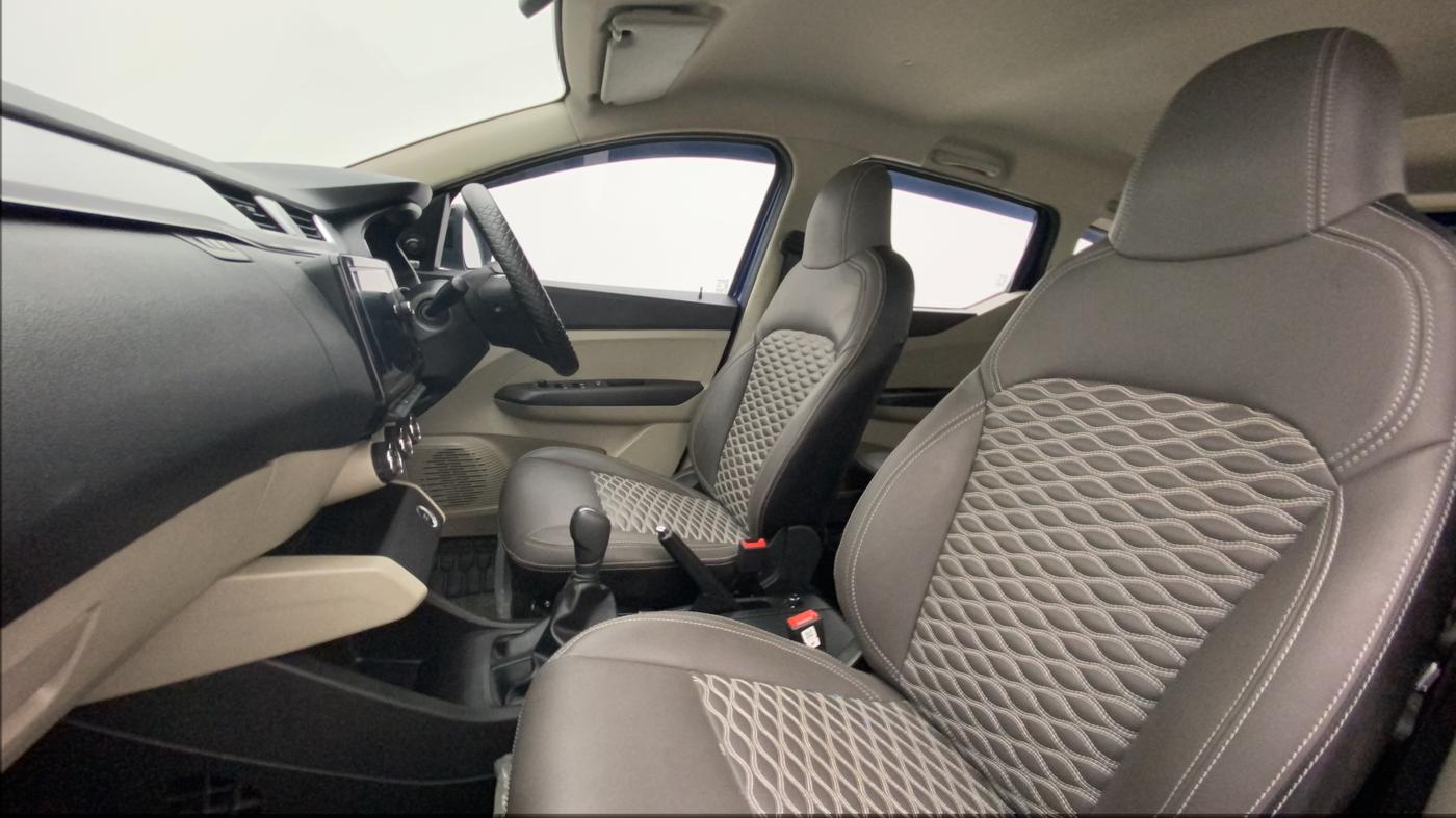 2021 Renault TRIBER RXZ AMT, Petrol, Automatic, 29,257 km, Right Side Front Door Cabin