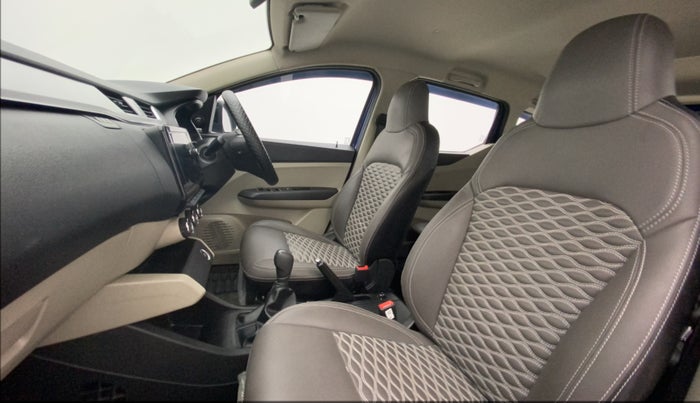 2021 Renault TRIBER RXZ AMT, Petrol, Automatic, 29,257 km, Right Side Front Door Cabin