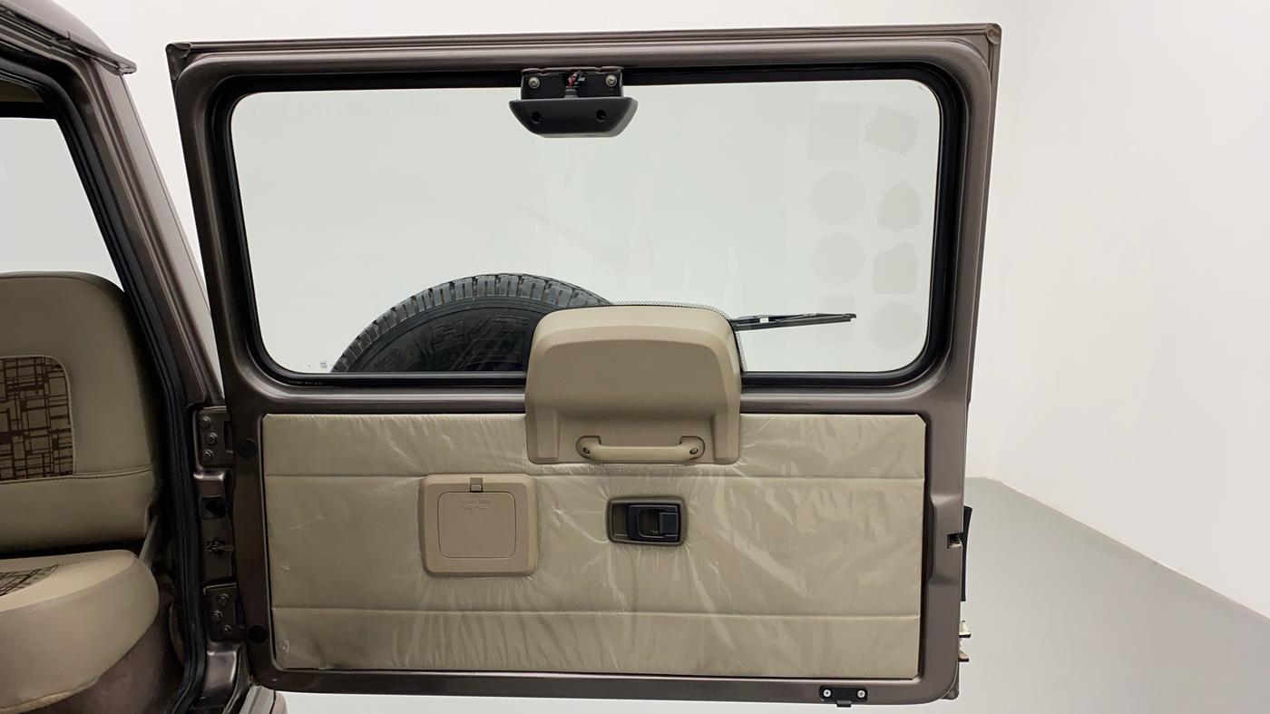 2018 Mahindra Bolero Power+ ZLX Micro Hybrid, Diesel, Manual, 32,377 km, Boot Door Open