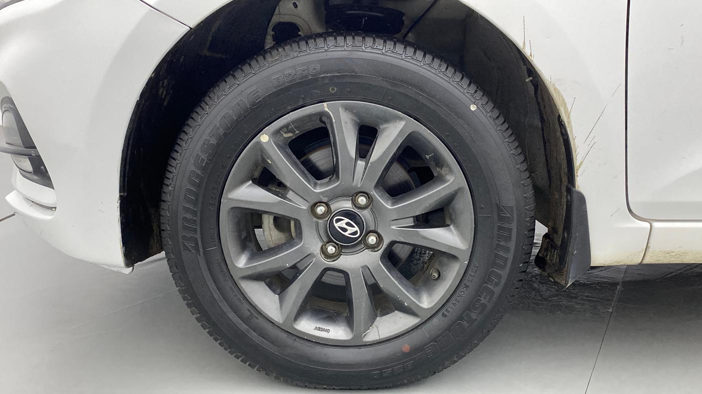 2018 Hyundai Elite i20 ASTA 1.2, Petrol, Manual, 30,264 km, Left Front Wheel