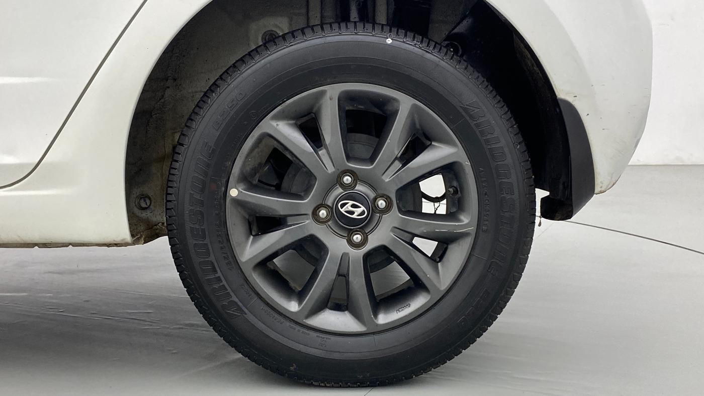 2018 Hyundai Elite i20 ASTA 1.2, Petrol, Manual, 30,264 km, Left Rear Wheel