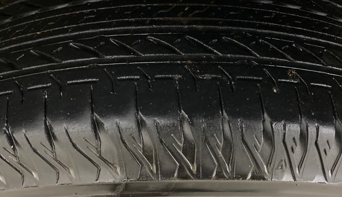 2023 Maruti JIMNY ALPHA ALL GRIP PRO MT, Petrol, Manual, 27,468 km, Right Rear Tyre Tread