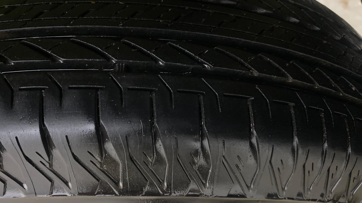 2023 Maruti JIMNY ALPHA ALL GRIP PRO MT, Petrol, Manual, 27,531 km, Left Rear Tyre Tread