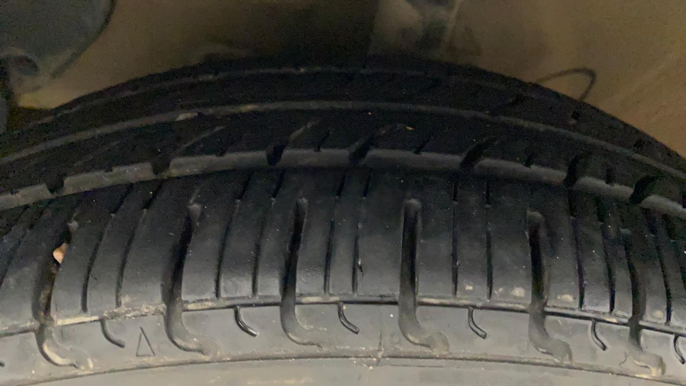 2021 Hyundai AURA S 1.2 CNG, CNG, Manual, 47,673 km, Left Front Tyre Tread