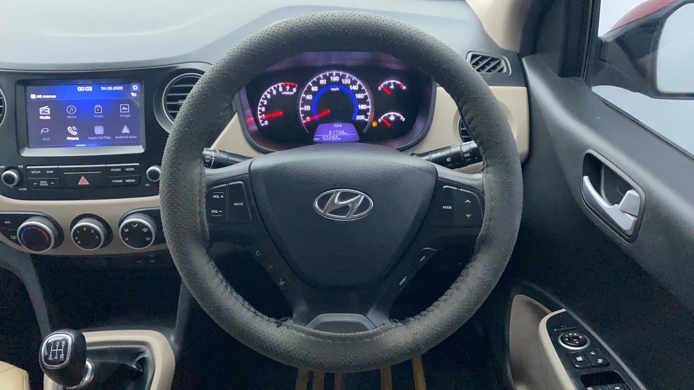 2017 Hyundai Grand i10 SPORTZ O 1.2, Petrol, Manual, 50,336 km, Steering Wheel Close Up