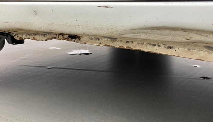 2011 Hyundai i10 MAGNA 1.2, Petrol, Manual, 96,731 km, Left running board - Slight discoloration