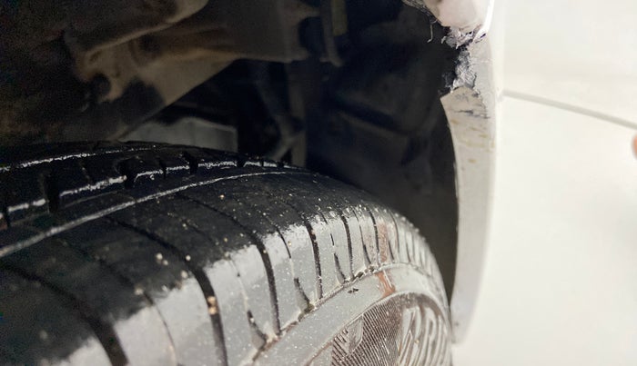 2011 Hyundai i10 MAGNA 1.2, Petrol, Manual, 96,731 km, Right fender - Lining missing