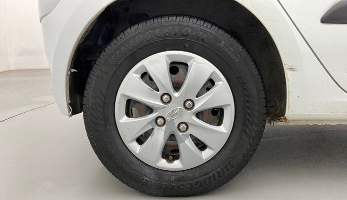 2011 Hyundai i10 MAGNA 1.2, Petrol, Manual, 96,731 km, Right Rear Wheel