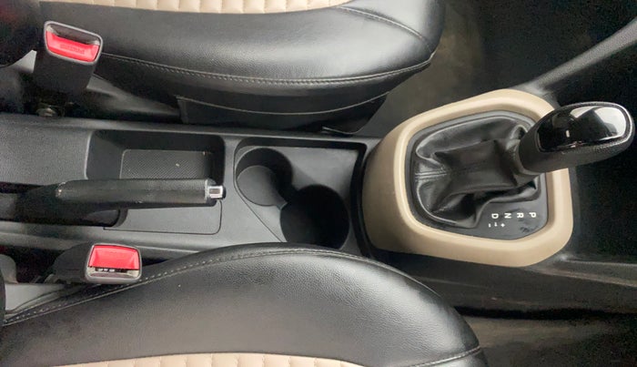 2018 Hyundai Grand i10 SPORTZ AT 1.2 KAPPA VTVT, Petrol, Automatic, 70,690 km, Gear Lever
