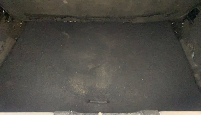 2017 Tata Tiago XZ PETROL, Petrol, Manual, 73,816 km, Boot Inside