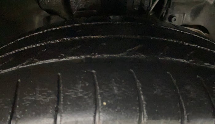 2017 Tata Tiago XZ PETROL, Petrol, Manual, 73,816 km, Right Front Tyre Tread
