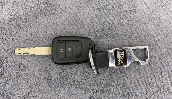 2021 Honda Amaze 1.2L I-VTEC S, Petrol, Manual, 13,015 km, Key Close Up