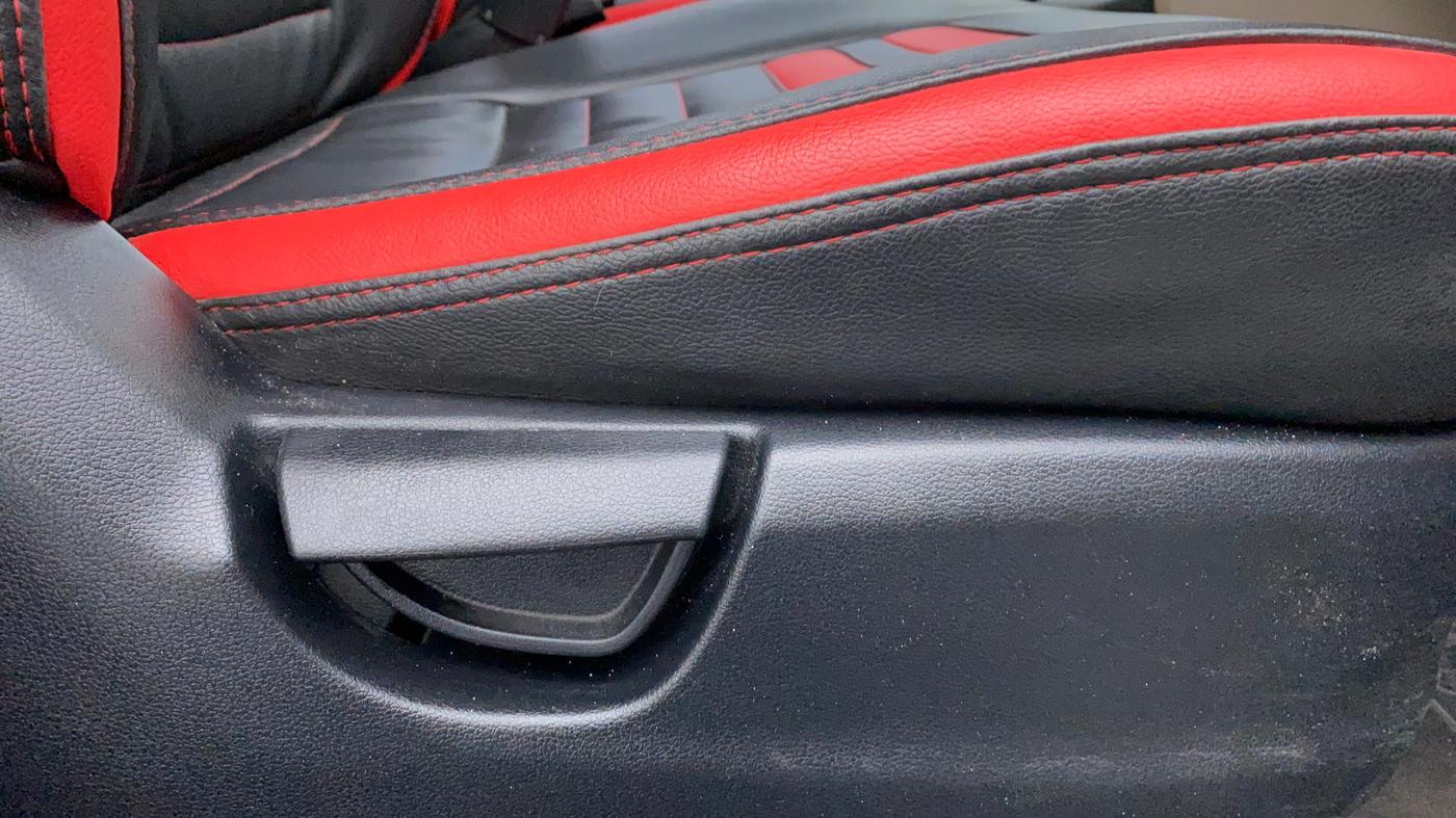 2019 Hyundai NEW SANTRO SPORTZ 1.1, Petrol, Manual, 50,706 km, Driver Side Adjustment Panel