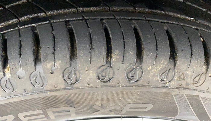 2024 Tata Tiago XT RHYTHM PETROL, Petrol, Manual, 1,648 km, Left Front Tyre Tread