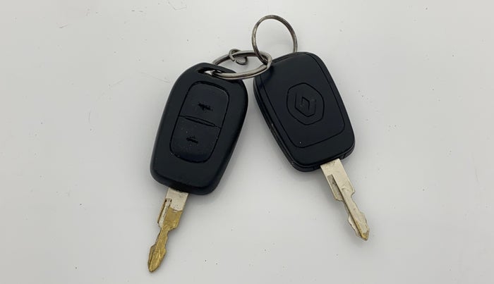 2018 Renault Kwid RXT 1.0 (O), CNG, Manual, 1,36,146 km, Key Close Up