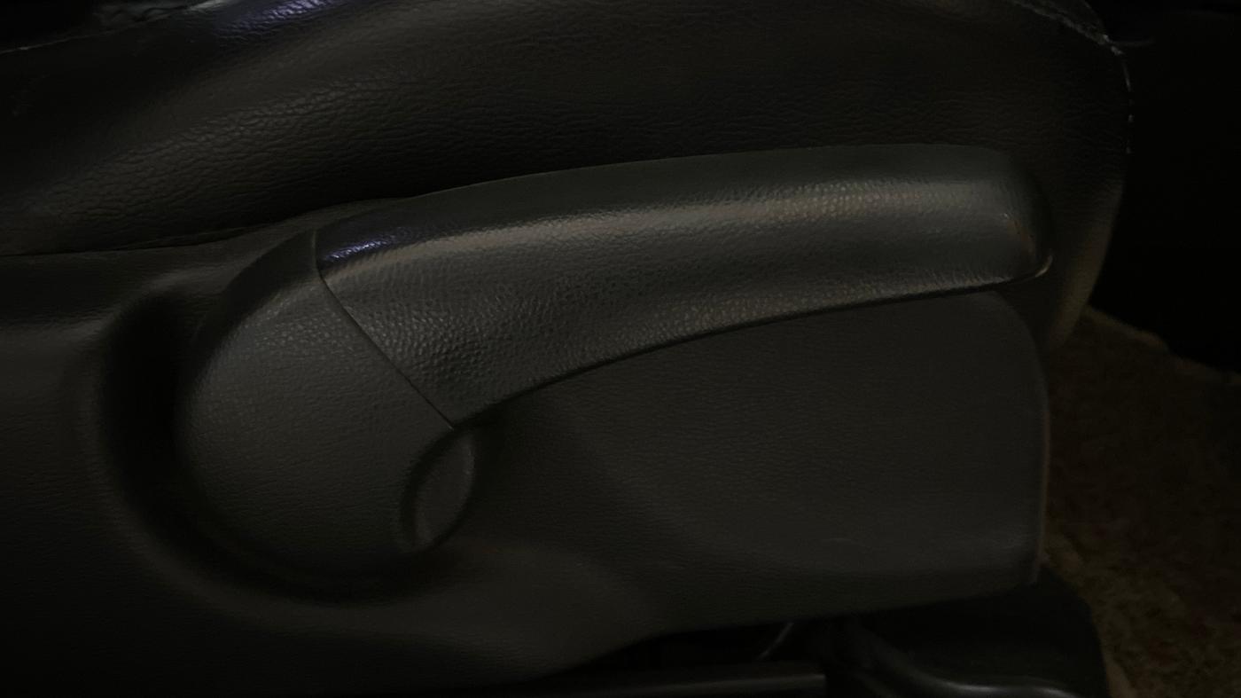 2018 Honda WR-V 1.2L I-VTEC VX MT, Petrol, Manual, 67,755 km, Driver Side Adjustment Panel