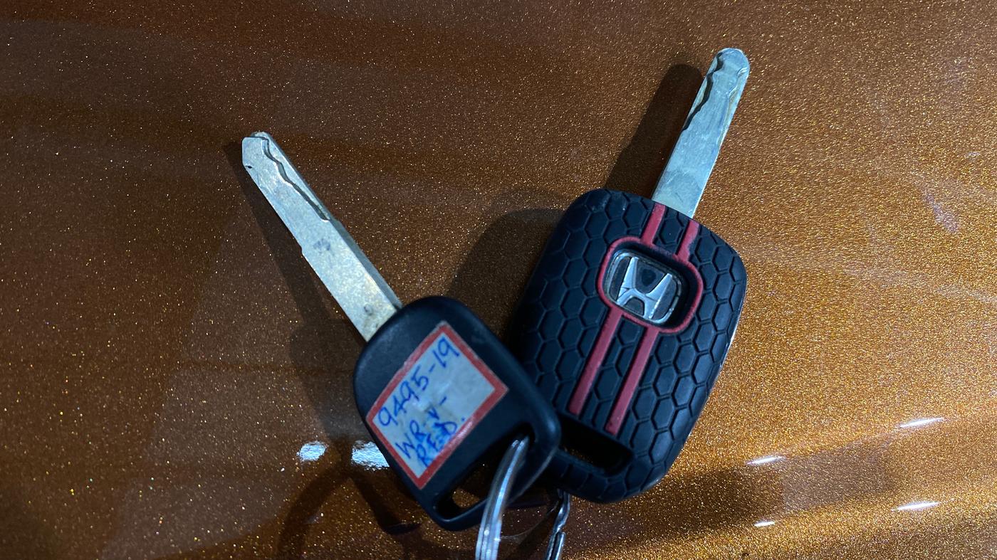 2018 Honda WR-V 1.2L I-VTEC VX MT, Petrol, Manual, 67,755 km, Key Close Up