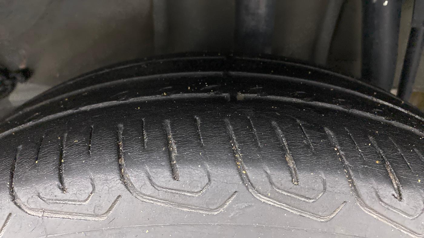 2021 Tata Tiago XT PETROL, Petrol, Manual, 50,943 km, Left Rear Tyre Tread