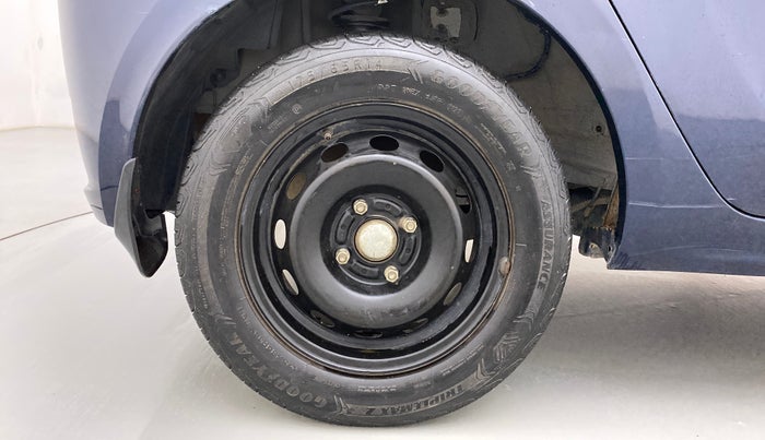 2021 Tata Tiago XT PETROL, Petrol, Manual, 50,943 km, Right Rear Wheel