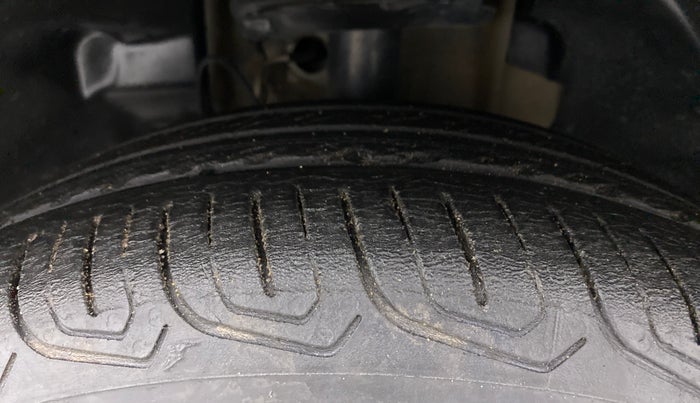 2021 Tata Tiago XT PETROL, Petrol, Manual, 50,943 km, Left Front Tyre Tread