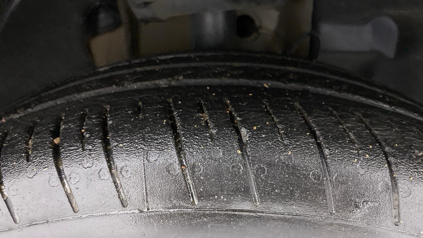 2021 Tata Tiago XT PETROL, Petrol, Manual, 50,943 km, Right Front Tyre Tread