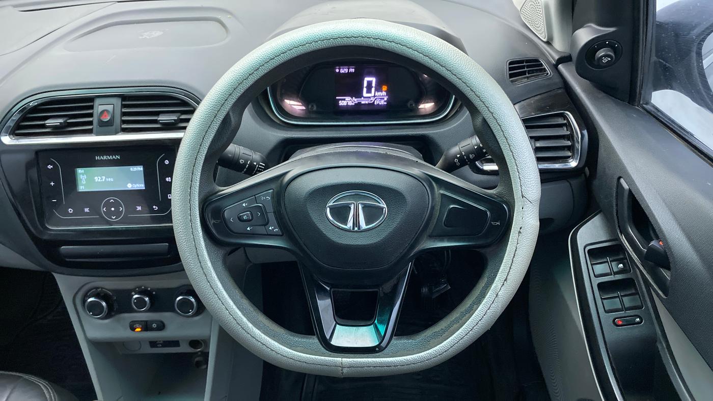 2021 Tata Tiago XT PETROL, Petrol, Manual, 50,943 km, Steering Wheel Close Up