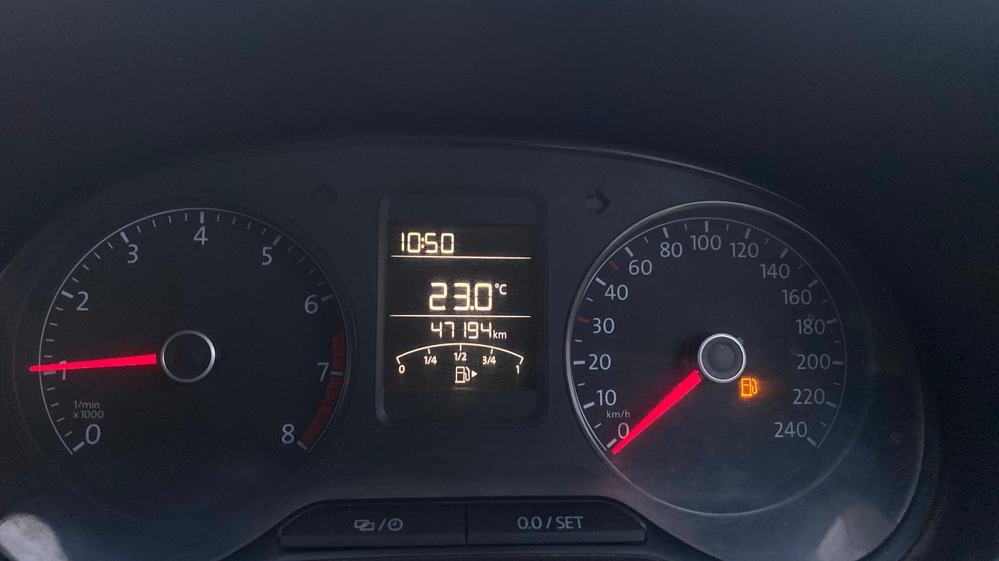 2019 Volkswagen Polo TRENDLINE 1.0L, CNG, Manual, 47,196 km, Odometer Image