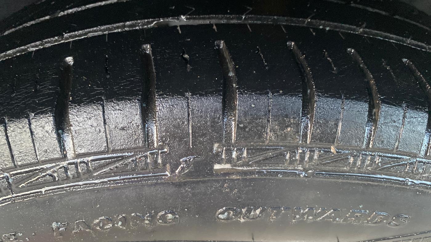 2019 Volkswagen Polo TRENDLINE 1.0L, CNG, Manual, 47,196 km, Left Rear Tyre Tread