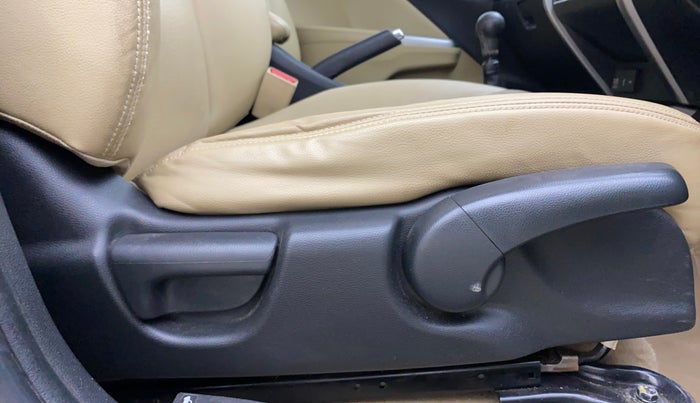 2016 Honda City 1.5L I-VTEC VX, Petrol, Manual, 63,744 km, Driver Side Adjustment Panel