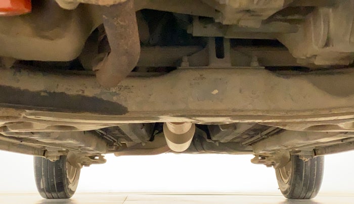 2014 Maruti Swift ZXI, Petrol, Manual, 58,186 km, Front Underbody
