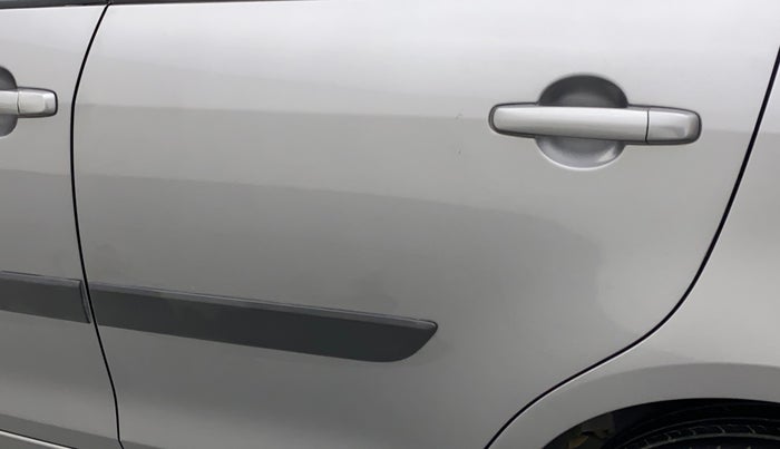 2014 Maruti Swift ZXI, Petrol, Manual, 58,186 km, Rear left door - Paint has faded
