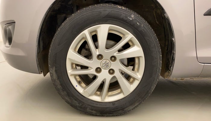 2014 Maruti Swift ZXI, Petrol, Manual, 58,186 km, Left Front Wheel