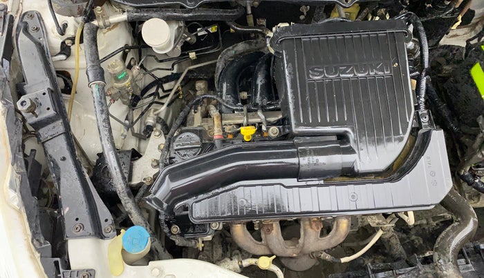 2015 Maruti Swift VXI, Petrol, Manual, 50,789 km, Engine View - Right