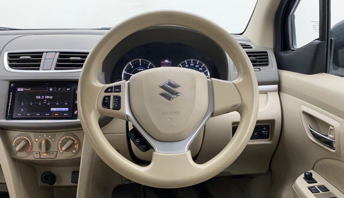 2016 Maruti Ertiga ZDI + SHVS, Diesel, Manual, 74,429 km, Steering Wheel Close Up