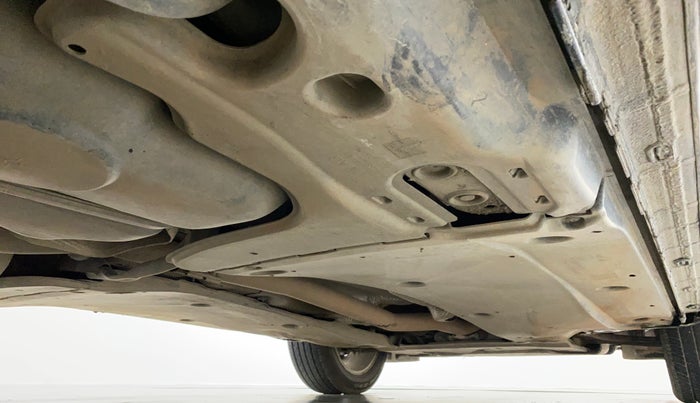 2018 Volkswagen TIGUAN HIGHLINE A/T, Diesel, Automatic, 74,732 km, Right Side Underbody